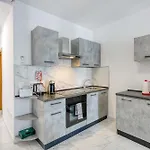 아파트 Sun, Sea & Comfort, Qawra With Stunning Views By 360 Estates