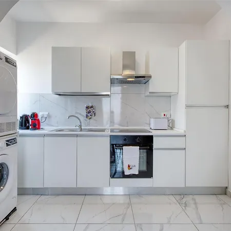 Sun, Sea & Comfort, Qawra With Stunning Views By 360 Estates Apartment