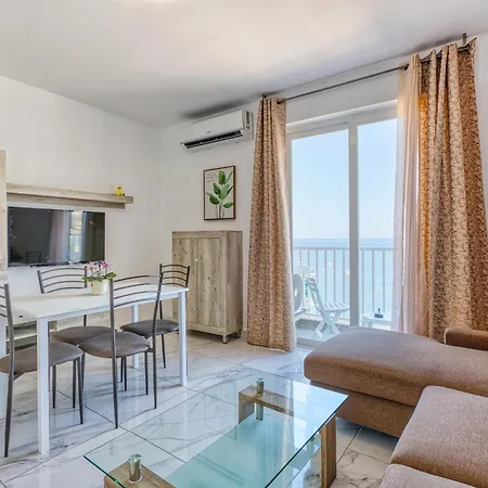 Apartamento Sun, Sea & Comfort, Qawra With Stunning Views By 360 Estates *