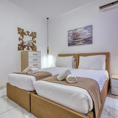 Sun, Sea & Comfort, Qawra With Stunning Views By 360 Estates *