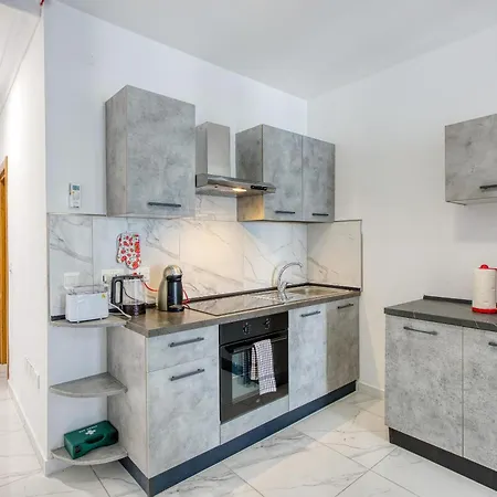 Apartman Sun, Sea & Comfort, Qawra With Stunning Views By 360 Estates