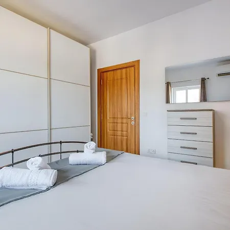 Sun, Sea & Comfort, Qawra With Stunning Views By 360 Estates * St. Paul's Bay