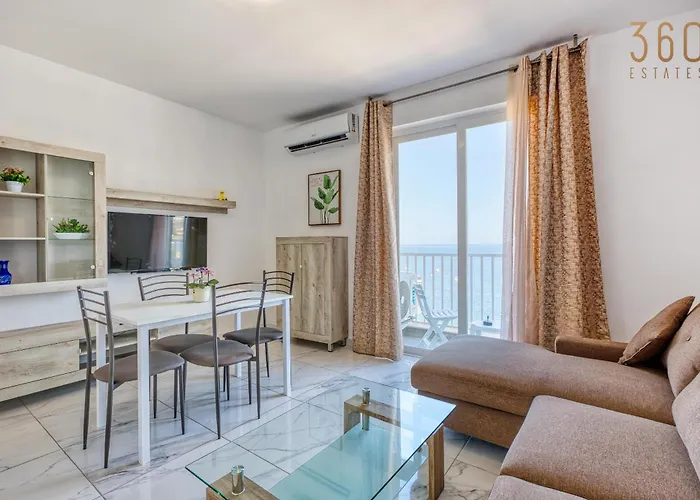 Apartman Sun, Sea & Comfort, Qawra With Stunning Views By 360 Estates *