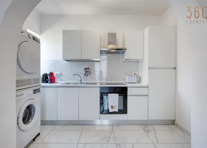 Sun, Sea & Comfort, Qawra With Stunning Views By 360 Estates Apartman