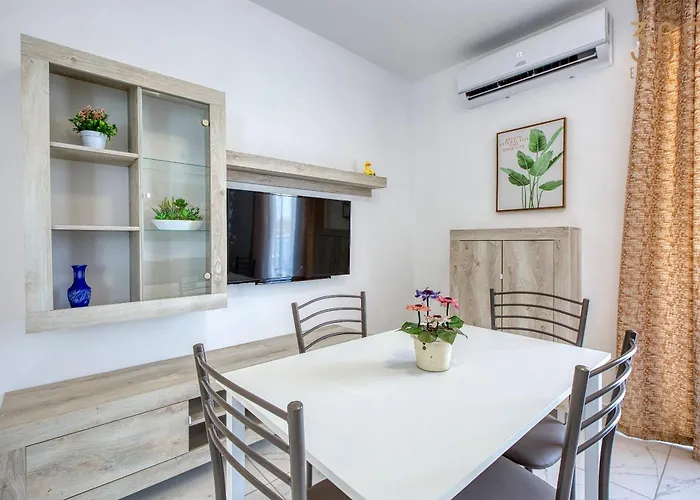 Sun, Sea & Comfort, Qawra With Stunning Views By 360 Estates San Pawl il-Baħar