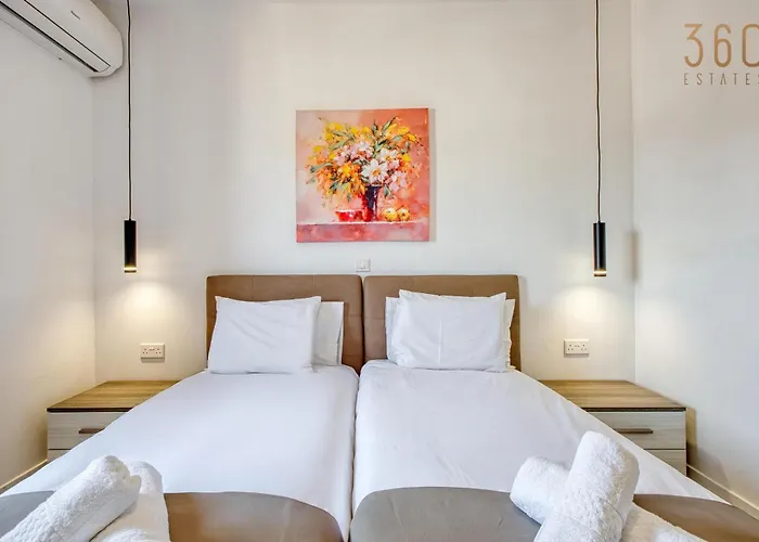 Sun, Sea & Comfort, Qawra With Stunning Views By 360 Estates San Pawl il-Baħar